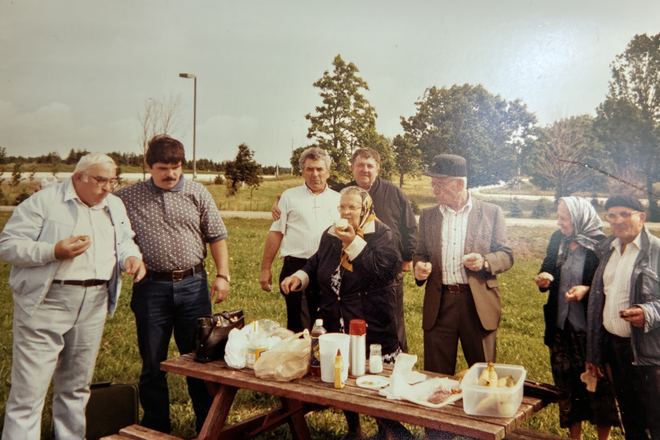 Church Senior Men's Niagara Trip, 1999