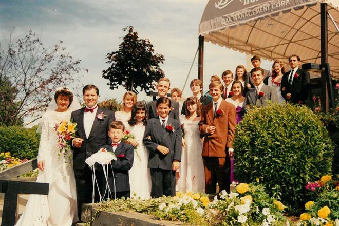 Wedding, 1992